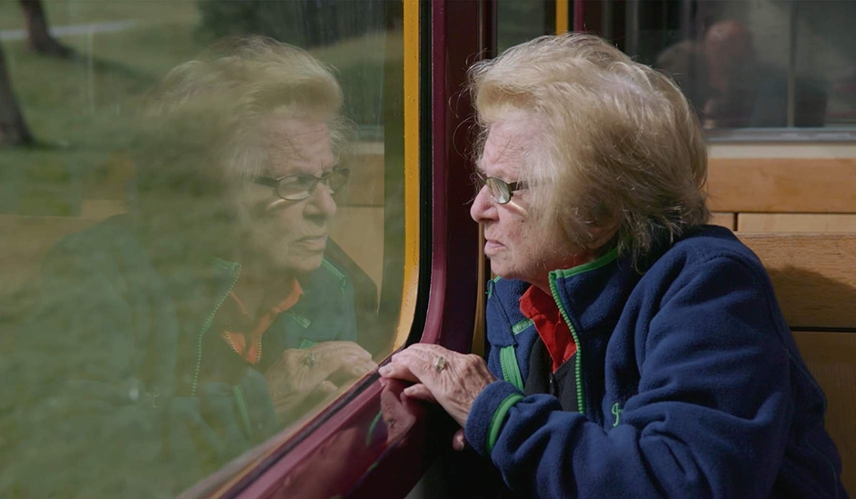 Dokumentarci O seksu pitaj dr. Ruth