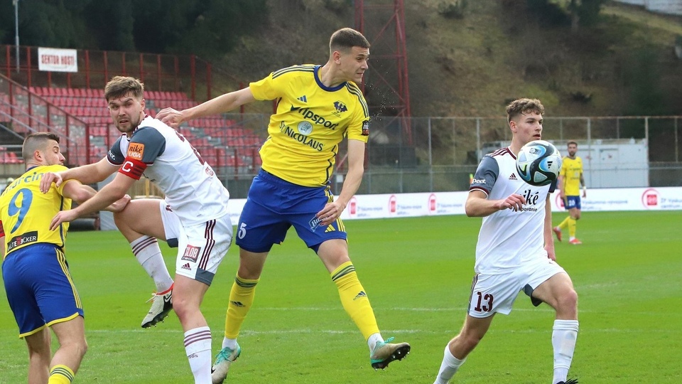 Niké liga: Podbrezová - Zemplín