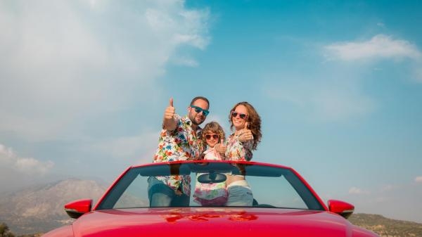 Polska z góry. Zamki, dworki, pałace