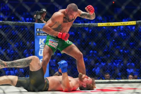 KSW 116: Bartosiński vs. Fleminas