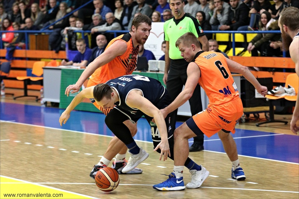 Basketbal: BK ARMEX Děčín - SLUNETA Ústí nad Labem