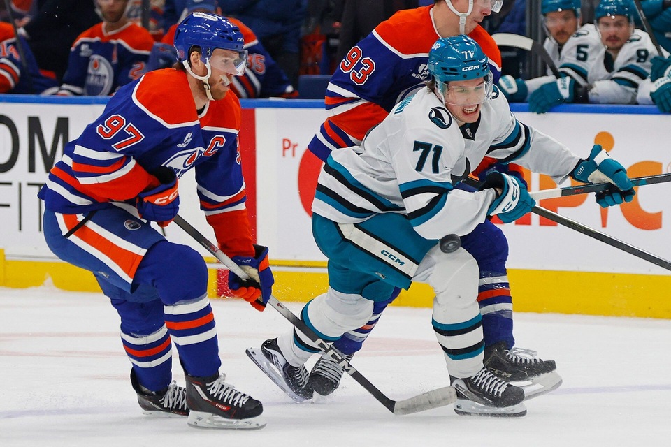 NHL: San Jose Sharks - Edmonton Oilers