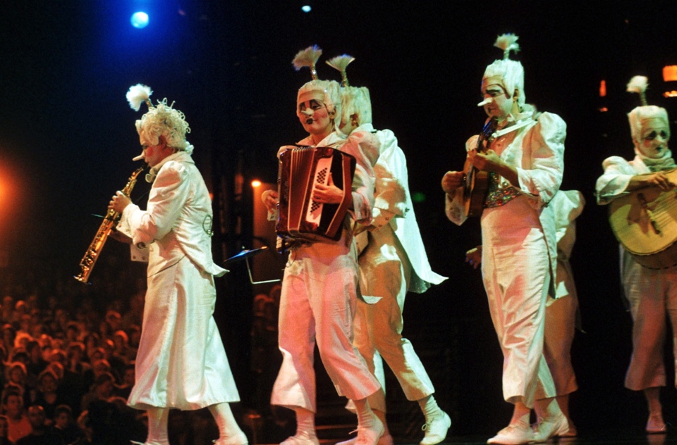 Cirque du Soleil: Alegría