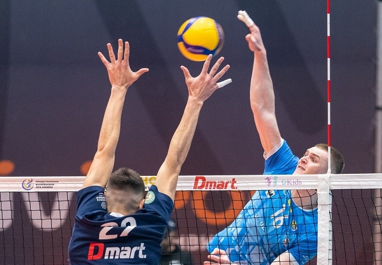 Voleybol. Superliga. Choloviki. MHP Ladizhin - Burevisnik. Pryama translyatsiya