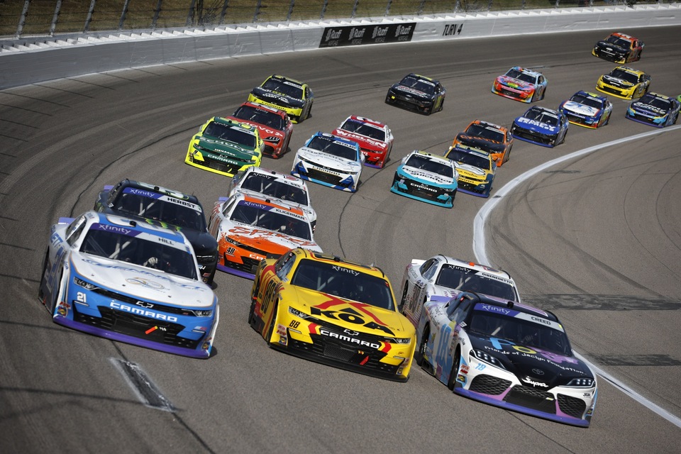 NASCAR Xfinity Series онлайн