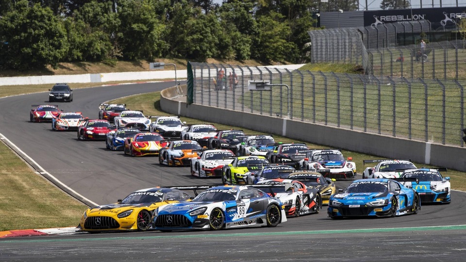 GT World Challenge Europe: Wyścig w Brands Hatch
