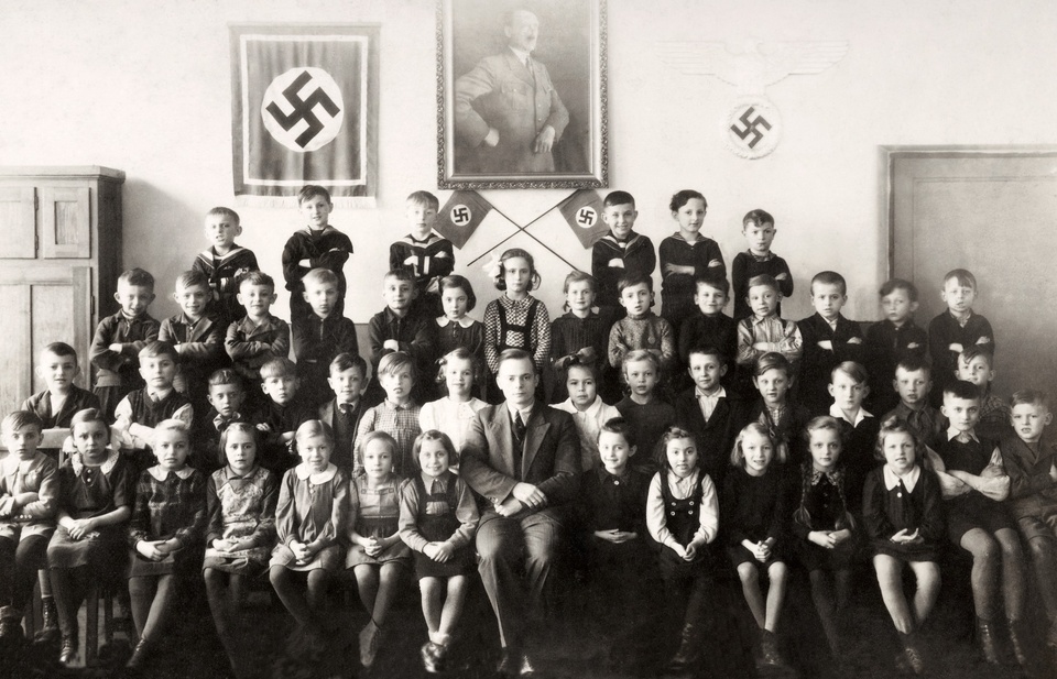 Documentary Život s Hitlerem