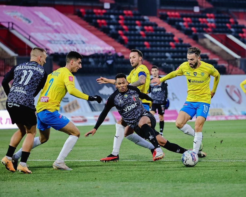 Металіст 1925 - Верес