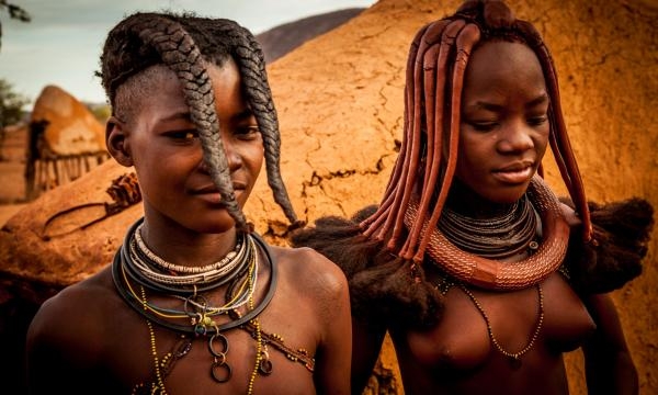 Himbové, ztraceni v čase