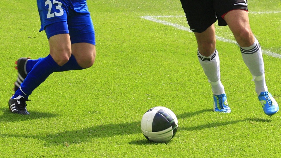 932 transmisji sportowych z telewizji online