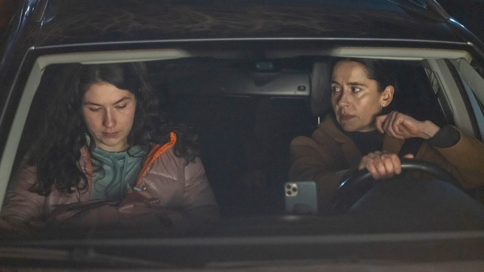 Serije  In Her Car