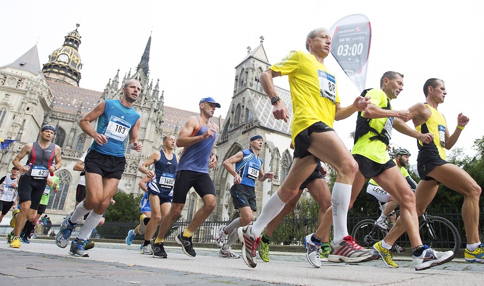Běh: Mezinárodní maraton míru