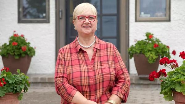 Lidijina kuhinja - Sjećanja i povratak korijenima: Pustolovne potrage za hranom