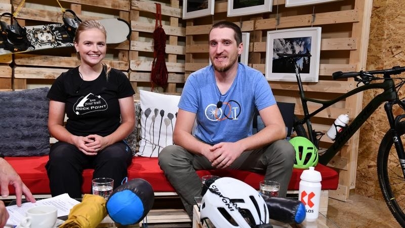 Dokument Outdoor Films s&nbsp;Markétou Peggy Marvanovou a&nbsp;Adamem Záviškou