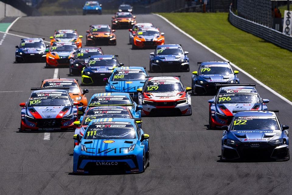 Cestovní vozy: TCR World Tour v&nbsp;Makau