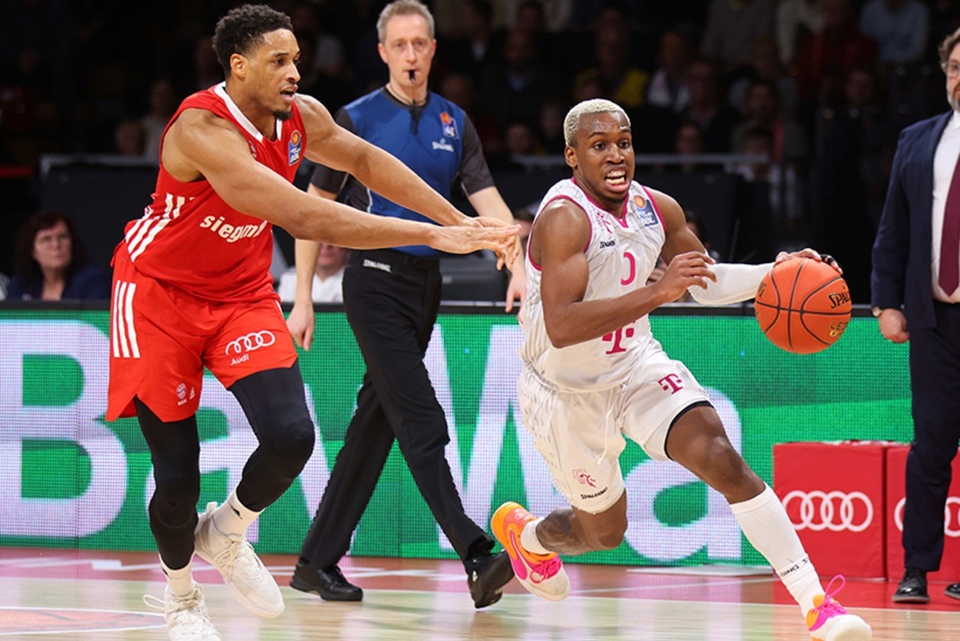 Telekom Baskets Bonn - FC Bayern München Basketball