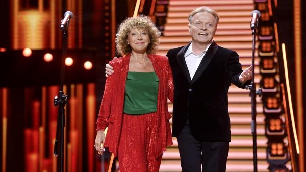 61. KFPP w Opolu - "Twoje serce do życia wystarczy" - Michał Bajor, 50 lat od opolskiego debiutu
