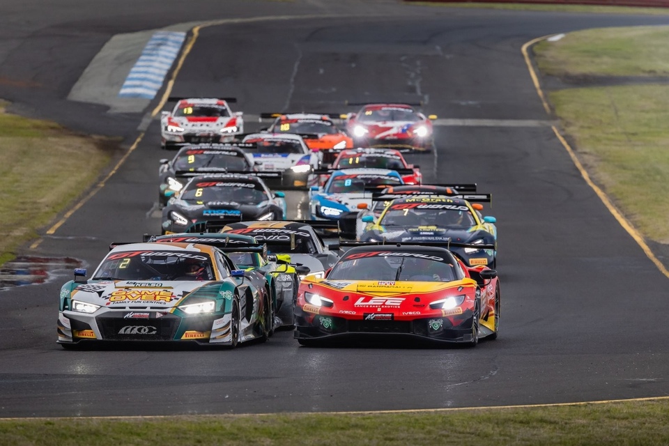 GT World Challenge Australia за підтримки AWS 2025: GT Festival The Bend