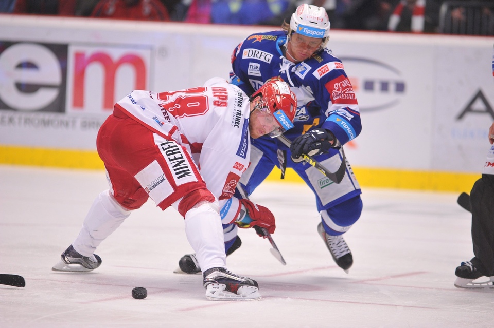 Hokej: HC Oceláři Třinec - HC Kometa Brno