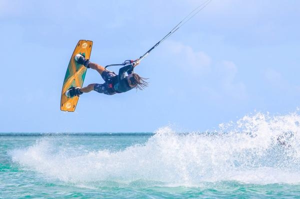 GKA Kitesurfing World Tour - The Stars of Wave