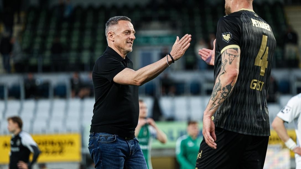 Tisk. konference Luboše Kozla po Hradci