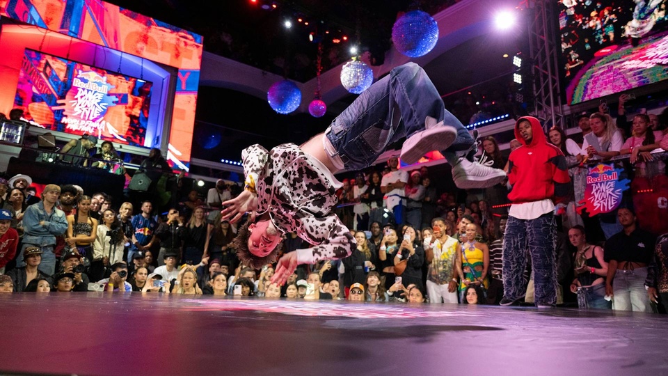 Dokument Red Bull Dance Your Style World Final livestream