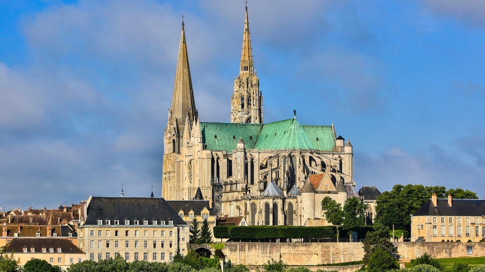 Dokument Les trésors des abbayes et des cathédrales françaises