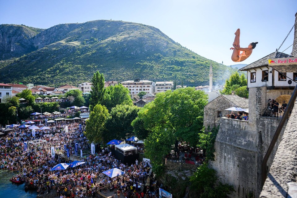 Documentary LIVE: Cliff Diving Mostar