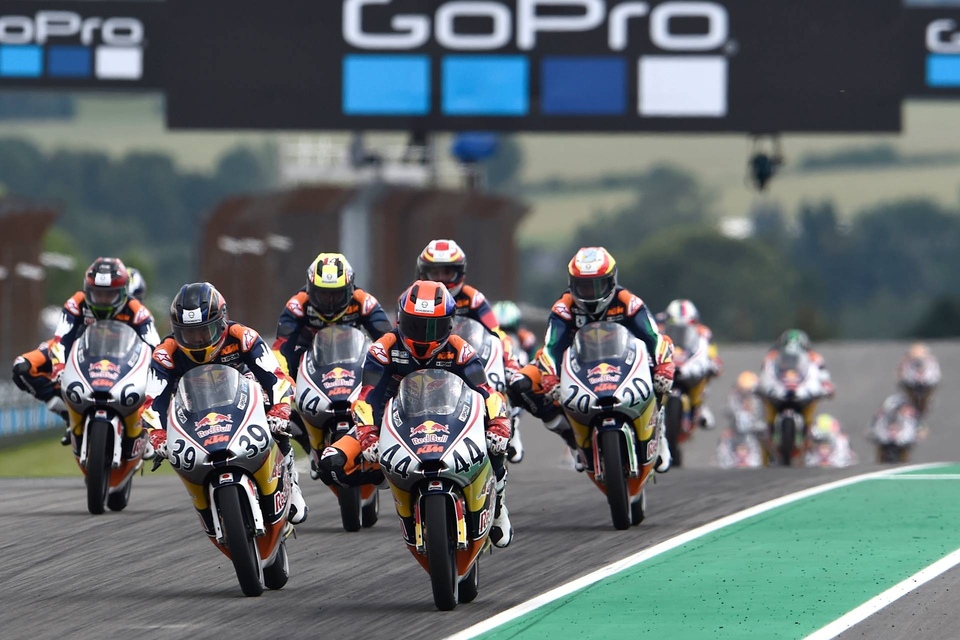 Dokument Red Bull MotoGP™ Rookies Cup Sachsenring: Race 9