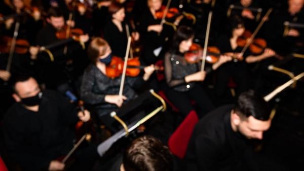 Lucas et Arthur Jussen et l'orchestre philharmonique de Monte-Carlo