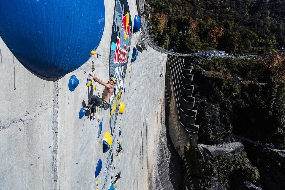 Dokument Red Bull Dual Ascent
