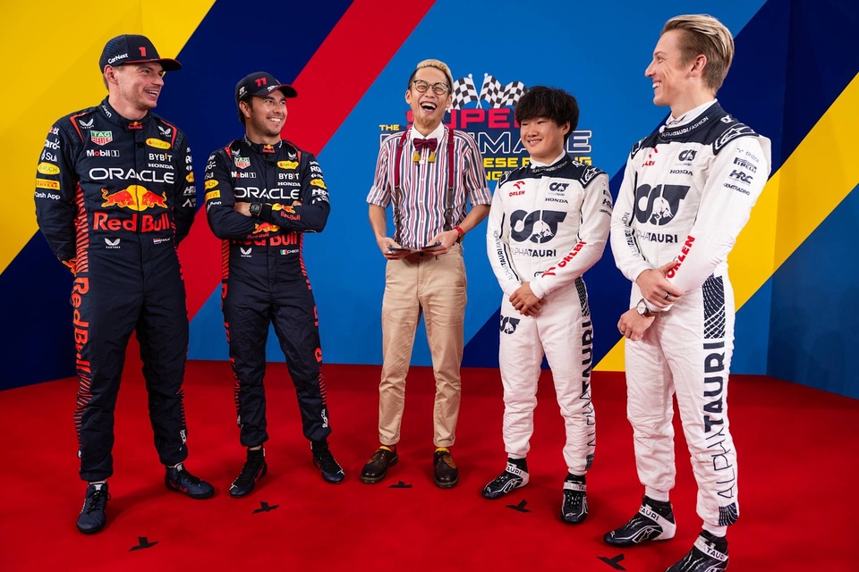 Dokument Piloti F1 za Red Bull vs. bizarní japonská show