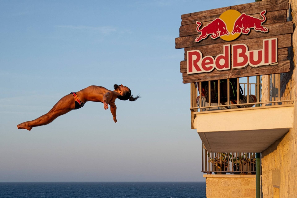 The best diving online